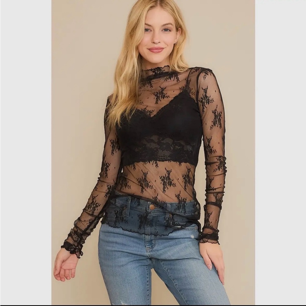 Black Lace Undershirt - Picture 2 of 4